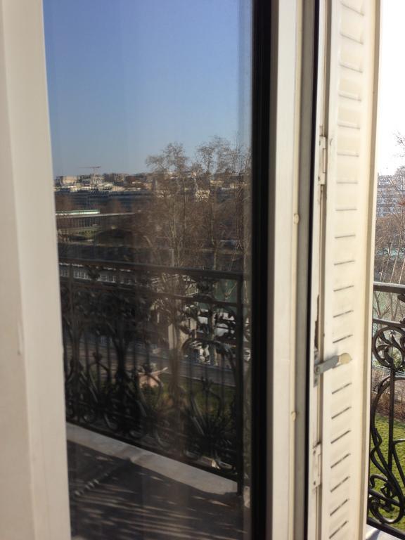 Appartement Tour Eiffel Quais De Seine Párizs Szoba fotó